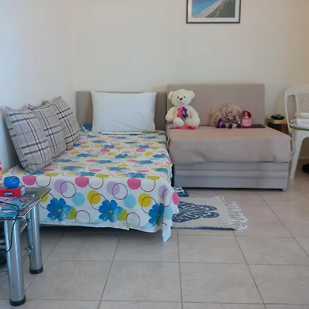 アパート To Ampelaki Tsoukaládhes