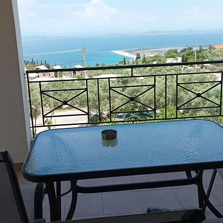 Apartament To Ampelaki