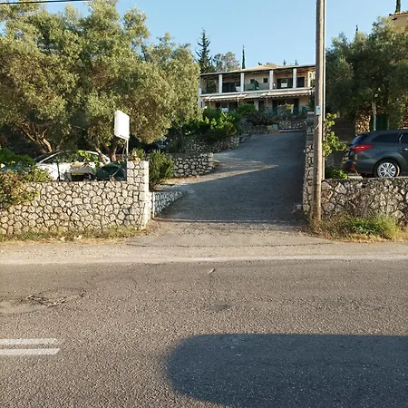 Apartament To Ampelaki *