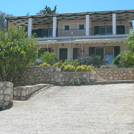 το αμπελάκι * Τσουκαλάδες