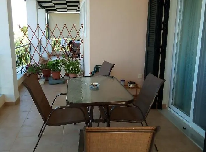 το αμπελάκι * Τσουκαλάδες