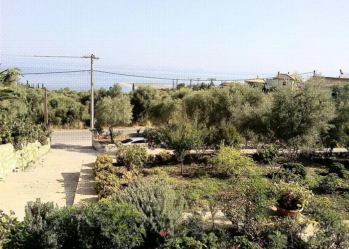 το αμπελάκι * Τσουκαλάδες