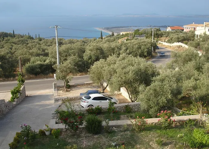 το αμπελάκι Τσουκαλάδες